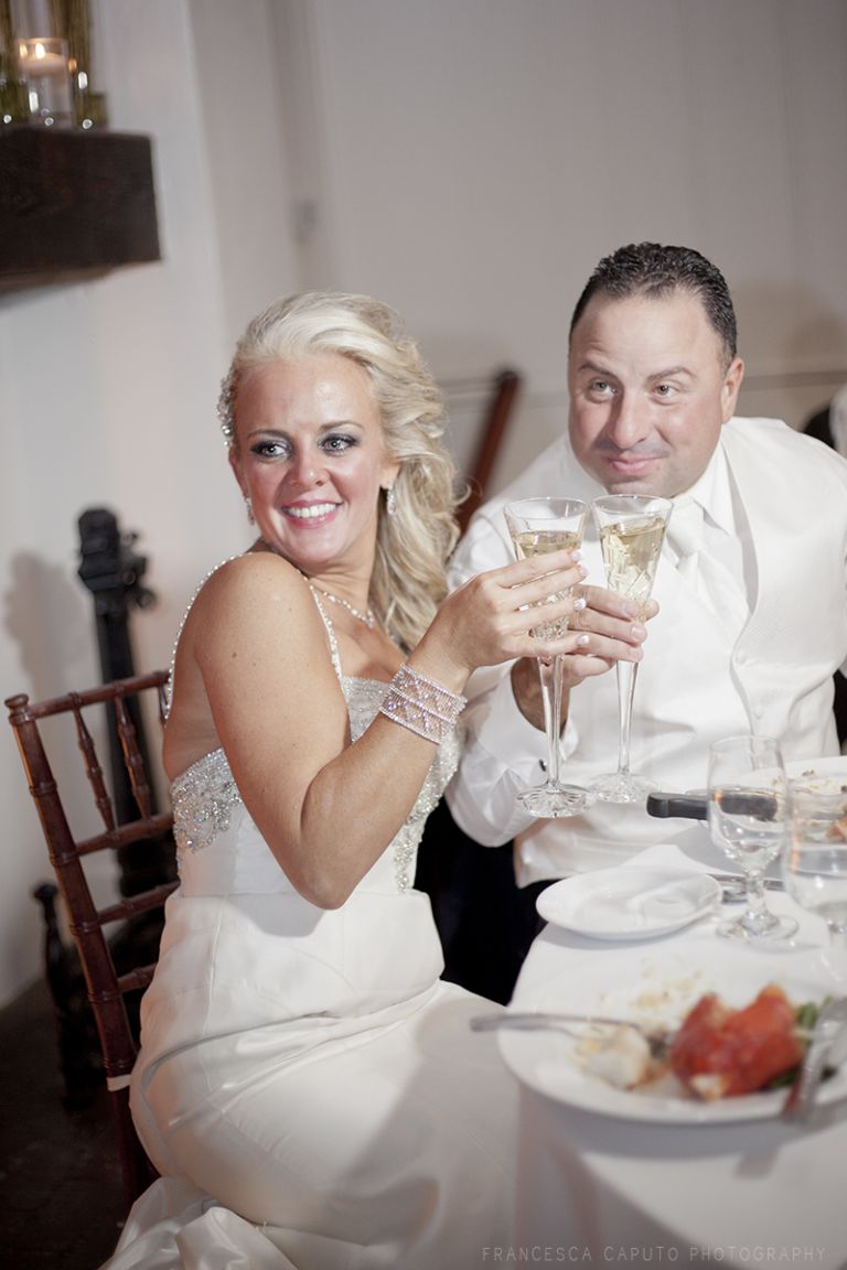 montauk-yacht-club-wedding-photo_30
