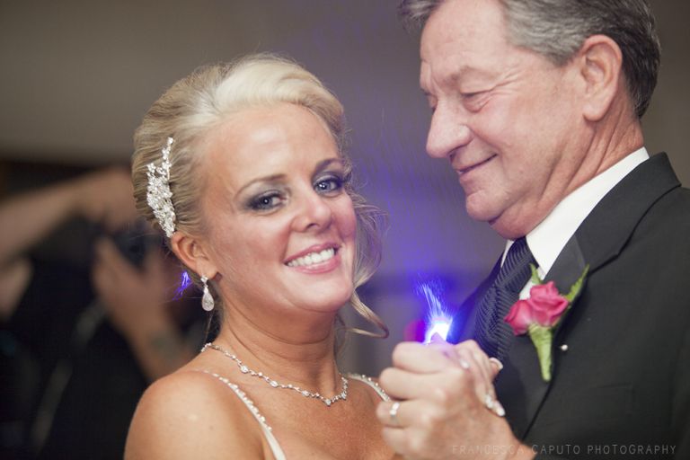 montauk-yacht-club-wedding-photo_31