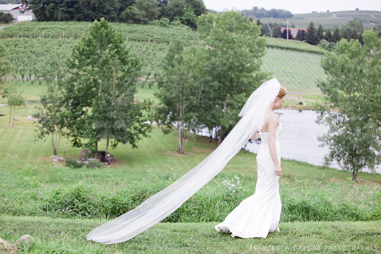 milton-ny-vineyard-wedding-photo_22