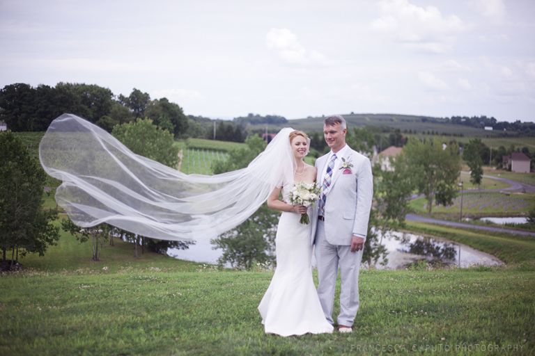 milton-ny-vineyard-wedding-photo_24