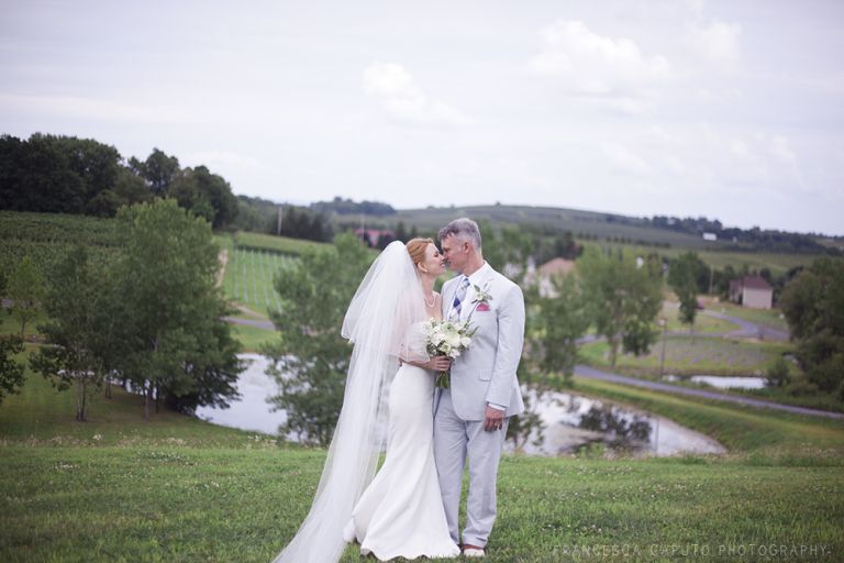 milton-ny-vineyard-wedding-photo_25