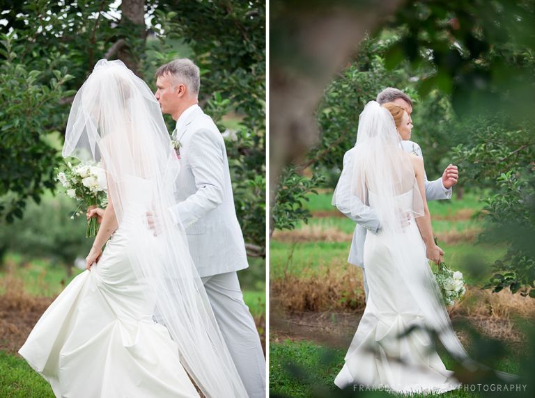 milton-ny-vineyard-wedding-photo_35