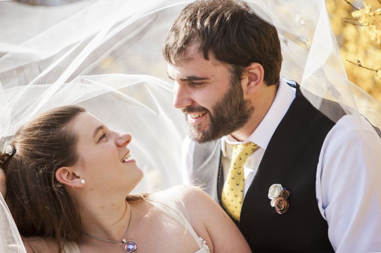 feast-at-round-hill-ny-wedding-photo_16