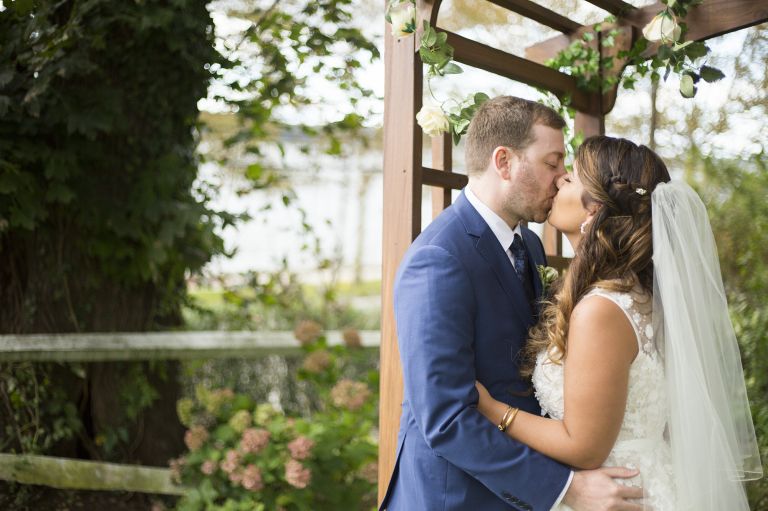 Long-Island-Sea-Cliff-Manor-Wedding_Photo_10